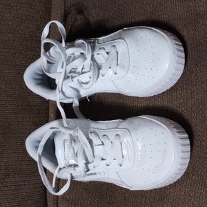 Puma Girl Sneakers Size 1.5, All White